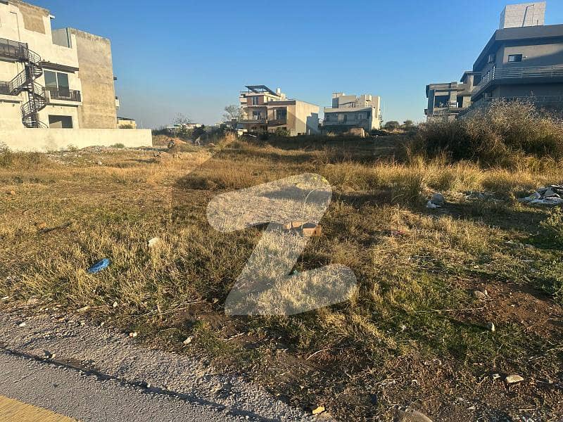 25*50 PLOT CUTTING AREA PRIME LOCATION 25*50 PLOT CUTTING AREA PRIME LOCATION