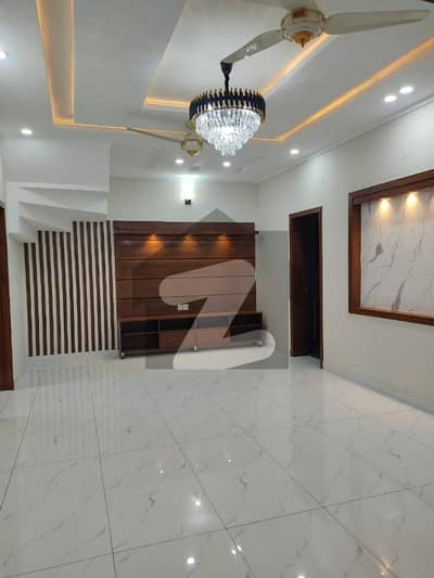 10 MARLA BRAND NEW FIRST ENTRY HOUSE AVAILABLE FOR RENT IN G13/3  ISLAMABAD