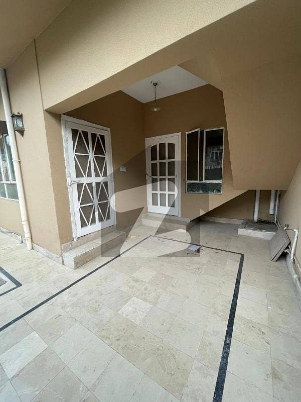 7 Marla Full House Availabe For Residential And Office Purposes
