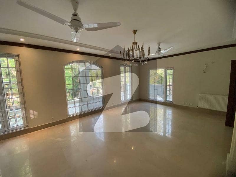 Brand New Luxury 5 Bedroom House Brand New Luxury 5 Bedroom House