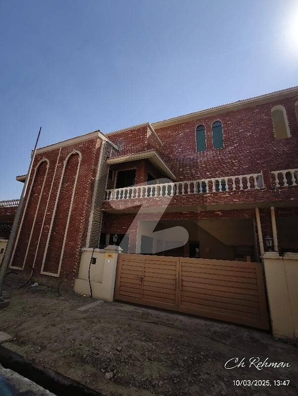 عسکری 3 ڈی ایچ اے ڈیفینس,ملتان میں 3 کمروں کا 6 مرلہ مکان 2.05 کروڑ میں برائے فروخت۔ عسکری 3 ڈی ایچ اے ڈیفینس,ملتان میں 3 کمروں کا 6 مرلہ مکان 2.05 کروڑ میں برائے فروخت۔