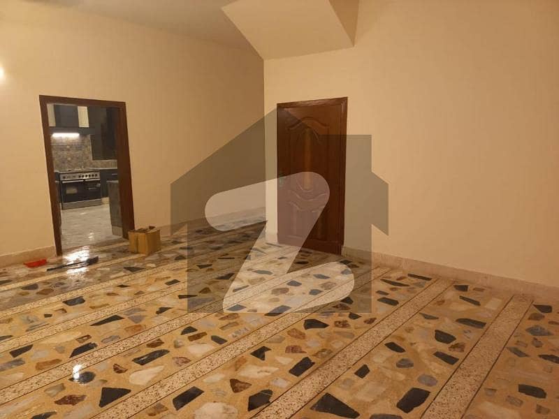 5Bed Upper Portion Available For Rent
