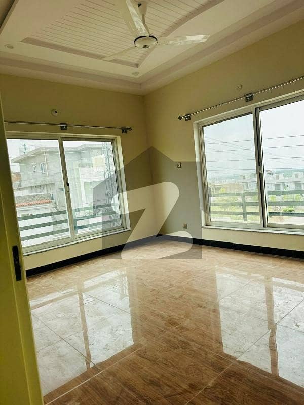 10 Marla Brand New Beautiful Ground Floor Portion Available Luxury Modern Stylish Designer House 10 Marla Brand New Beautiful Ground Floor Portion Available Luxury Modern Stylish Designer House