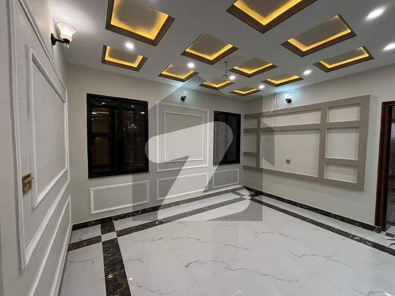 5 Marla Double Story Full Ready To Move Location Very Hot With 4 Bed 5 Marla Double Story Full Ready To Move Location Very Hot With 4 Bed