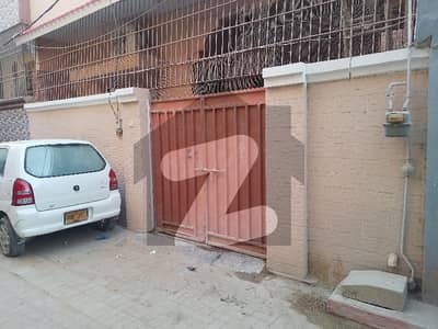 نارتھ کراچی - سیکٹر 7ڈی-2 نارتھ کراچی,کراچی میں 2 کمروں کا 3 مرلہ مکان 1.35 کروڑ میں برائے فروخت۔ نارتھ کراچی - سیکٹر 7ڈی-2 نارتھ کراچی,کراچی میں 2 کمروں کا 3 مرلہ مکان 1.35 کروڑ میں برائے فروخت۔
