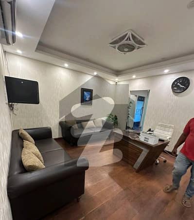 کلفٹن کراچی میں 2 کنال عمارت 25.0 لاکھ میں کرایہ پر دستیاب ہے۔