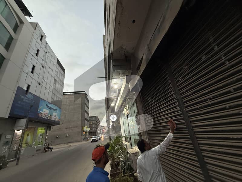 ڈی ایچ اے فیز 7 ڈی ایچ اے ڈیفینس,کراچی میں 4 مرلہ دکان 1.25 لاکھ میں کرایہ پر دستیاب ہے۔ ڈی ایچ اے فیز 7 ڈی ایچ اے ڈیفینس,کراچی میں 4 مرلہ دکان 1.25 لاکھ میں کرایہ پر دستیاب ہے۔