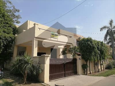10 Marla House In Askari 5 For Rent