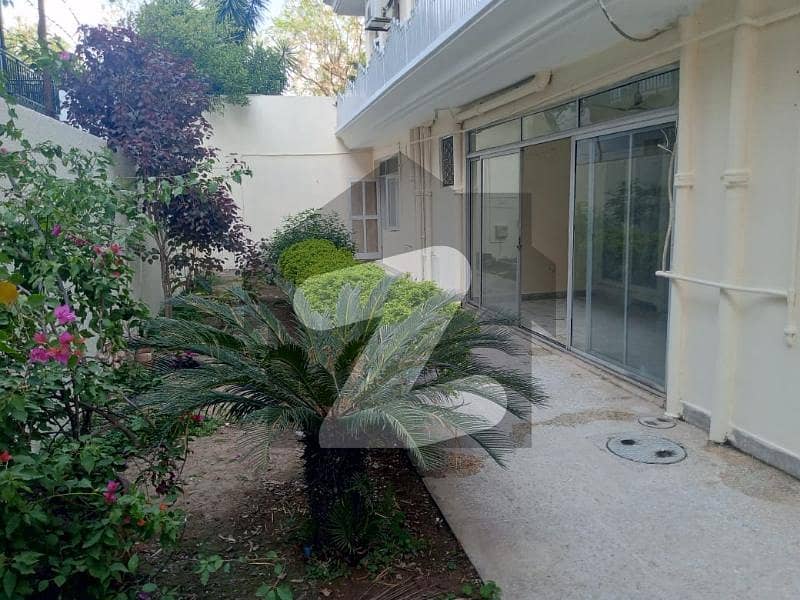 f10 size 600lower ground portion 3beds Rent 150000 Real pic f10 size 600lower ground portion 3beds Rent 150000 Real pic