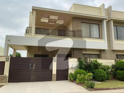 272sq Yd Ready To Move Villa In Precinct-1 0.5km From Main Entrance. A-One Construction Standard 5Bed Drawing Dining Lounge