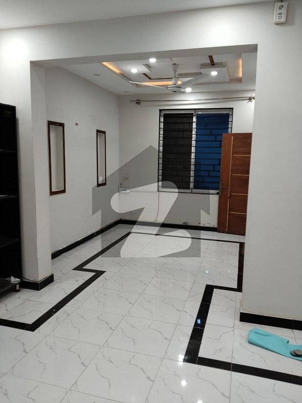 5 Marla Ground Portion For Rent 5 Marla Ground Portion For Rent