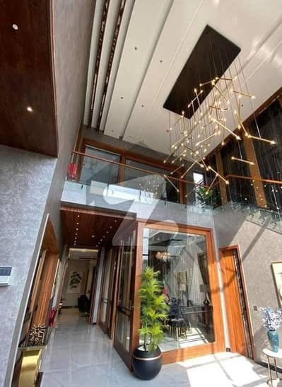 Modern 1 Kanal House For Sale in Phase 6