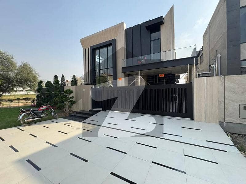Beautiful Designer House For Rent
