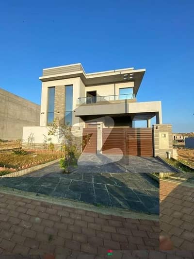 Ready to move 272sq yd 4 & 5 Bedroom DDL Luxury Villa FOR SALE. Only 4km from Main Entrance of BTK. Near GRAND MOSQUE, A-Plus Quality Construction.