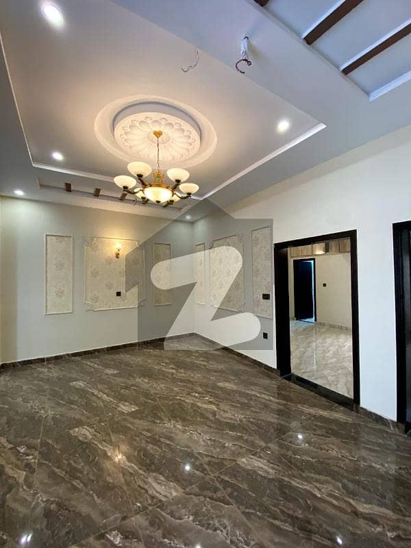 ناردرن بائی پاس ملتان میں 4 کمروں کا 5 مرلہ مکان 1.35 کروڑ میں برائے فروخت۔ ناردرن بائی پاس ملتان میں 4 کمروں کا 5 مرلہ مکان 1.35 کروڑ میں برائے فروخت۔