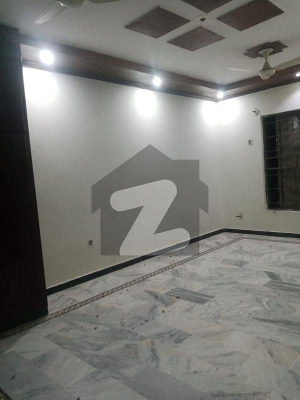 حیات آباد فیز 6 - ایف5 حیات آباد فیز 6,حیات آباد,پشاور میں 3 کمروں کا 10 مرلہ بالائی پورشن 70.0 ہزار میں کرایہ پر دستیاب ہے۔ حیات آباد فیز 6 - ایف5 حیات آباد فیز 6,حیات آباد,پشاور میں 3 کمروں کا 10 مرلہ بالائی پورشن 70.0 ہزار میں کرایہ پر دستیاب ہے۔