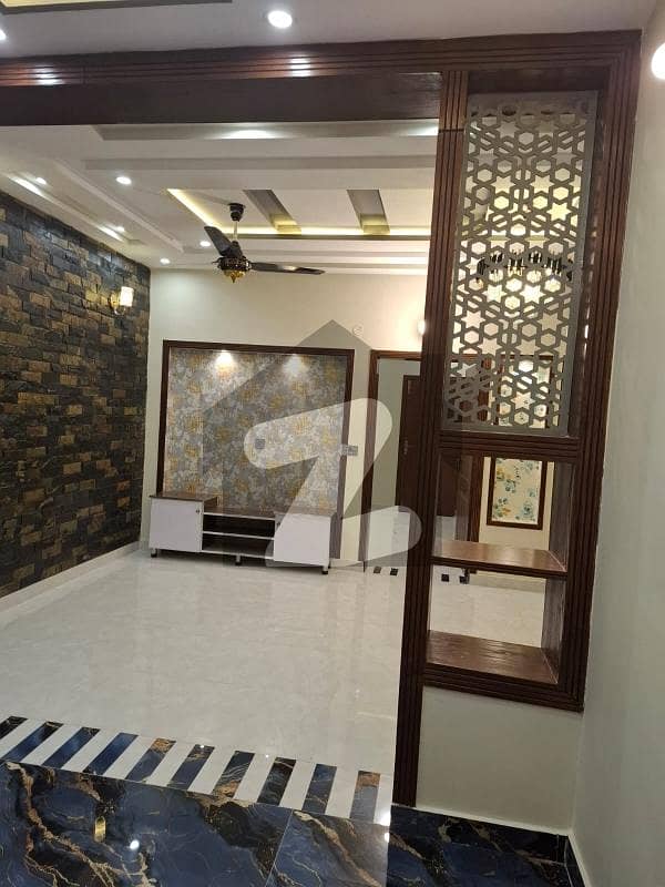 Luxurious House For Rent Luxurious House For Rent