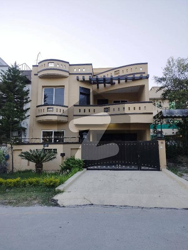 Near to E-11/3 Beautiful House for sale Near to E-11/3 Beautiful House for sale