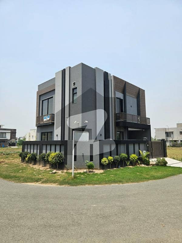 Designer Home Perfect For A Small Family Designer Home Perfect For A Small Family