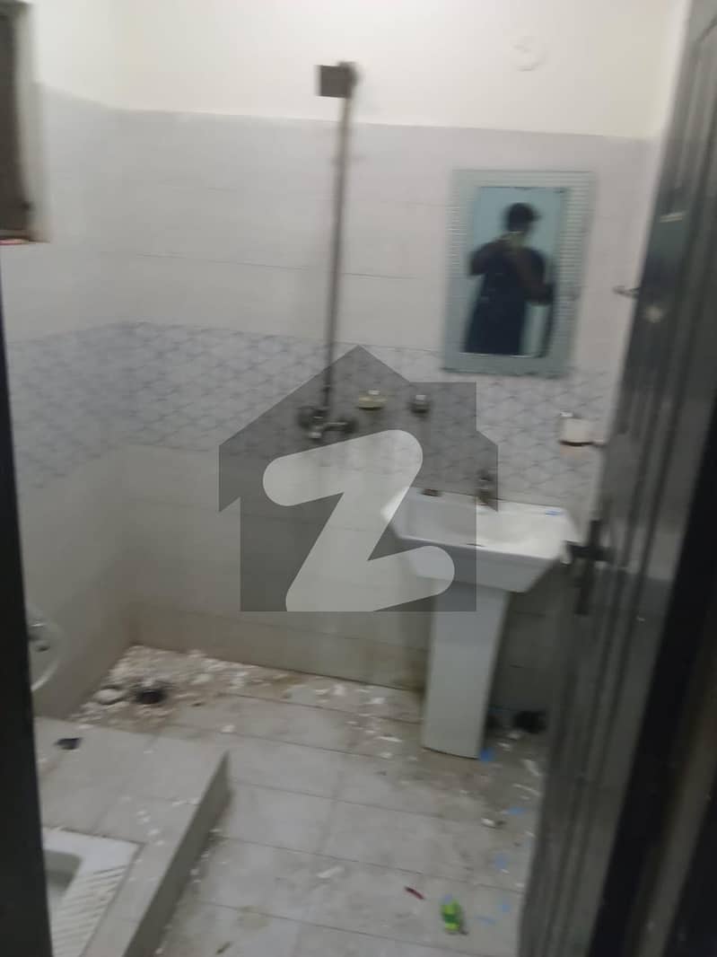 جوبلی ٹاؤن ۔ بلاک ایف جوبلی ٹاؤن,لاہور میں 1 کمرے کا 1 مرلہ کمرہ 14.0 ہزار میں کرایہ پر دستیاب ہے۔ جوبلی ٹاؤن ۔ بلاک ایف جوبلی ٹاؤن,لاہور میں 1 کمرے کا 1 مرلہ کمرہ 14.0 ہزار میں کرایہ پر دستیاب ہے۔