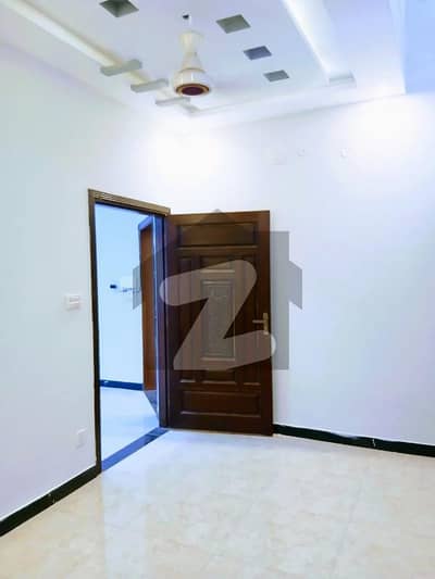 5 Marla 4 bedrooms House Available For Rent