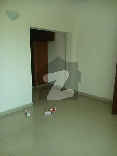 A House Of 12 Marla Available For Rent