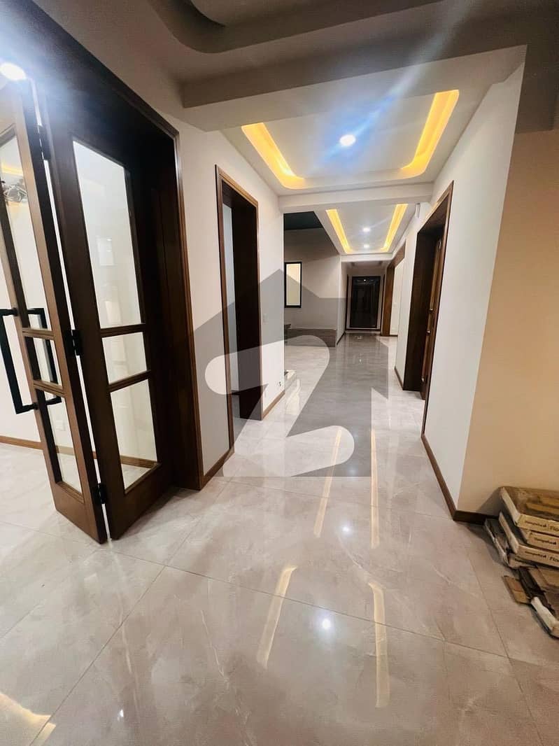 F-6 barnd New Luxury 4BedRooms Full house Available For Rent F-6 barnd New Luxury 4BedRooms Full house Available For Rent