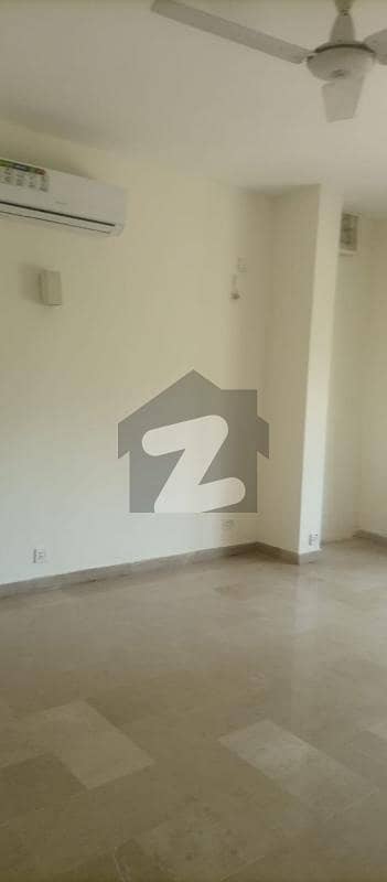 E-7