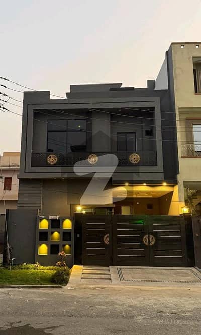 Centrally Located Prime Location House In G Magnolia Park - Block C Is Available For Sale Centrally Located Prime Location House In G Magnolia Park - Block C Is Available For Sale
