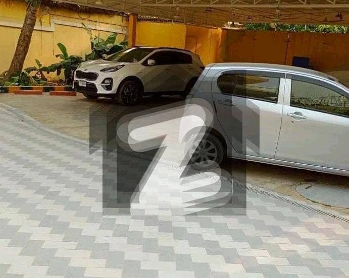 700 Sq Yards Corner Commercial Bungalow for Rent on Main Shaheed-e-Millat Road Road Facing 700 Sq Yards Corner Commercial Bungalow for Rent on Main Shaheed-e-Millat Road Road Facing