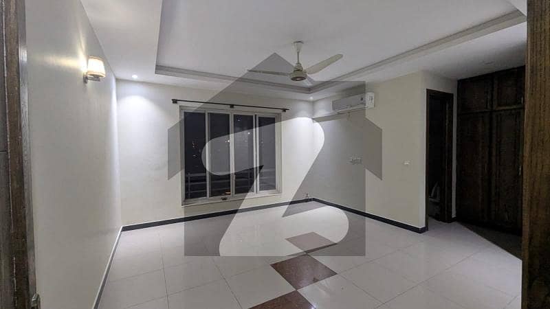 beautiful lower basement Available For Rent beautiful lower basement Available For Rent