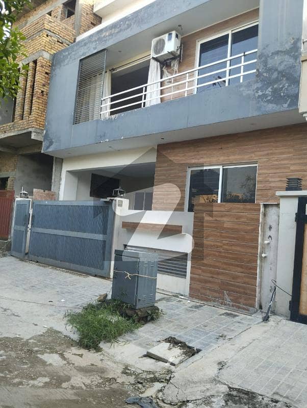 Elegant Triple-Storey Home In E-11/1, Islamabad Elegant Triple-Storey Home In E-11/1, Islamabad