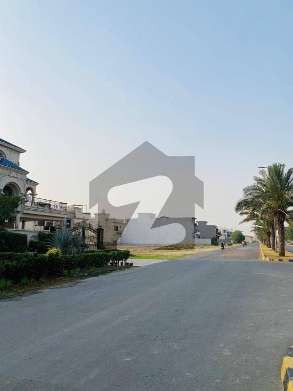Good Location Plot Near Lake City Good Location Plot Near Lake City