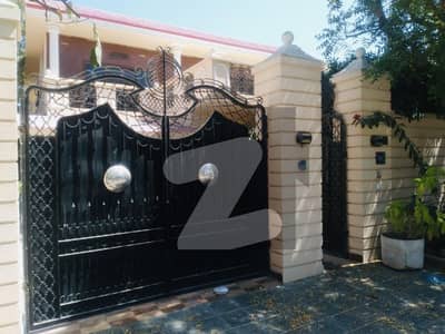 Urgent Sale Bungalow in DHA Phase 5
