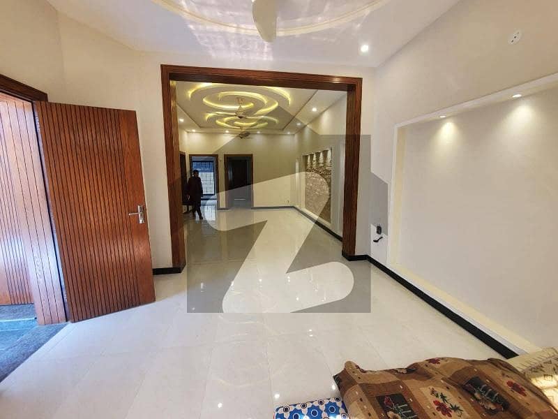 7 Marla Brand New House For Rent