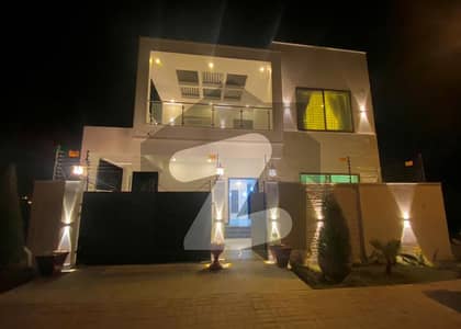 Ready To Move 272sq Yd 4 &Amp; 5 Bedroom DDL Luxury Villa FOR SALE. Only 4km From Main Entrance Of BTK. Near GRAND MOSQUE, A-Plus Quality Construction.