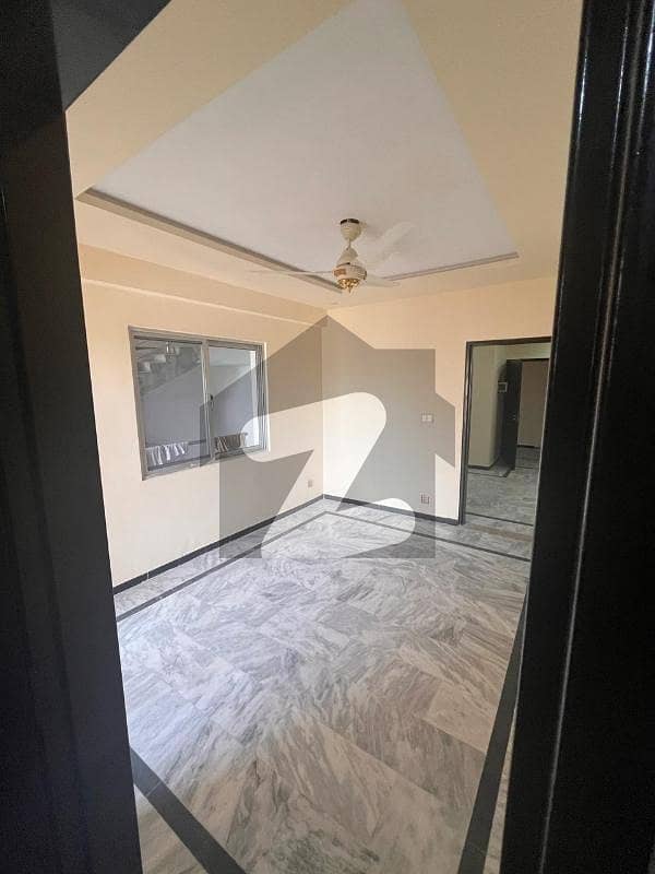 One bedroom non furnished apartment One bedroom non furnished apartment