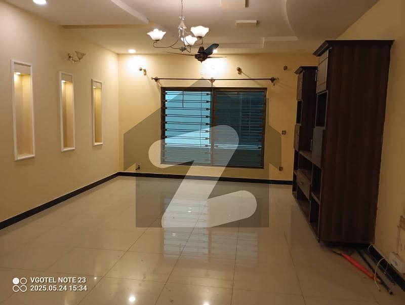 Beautiful House Basement Available For Rent Beautiful House Basement Available For Rent