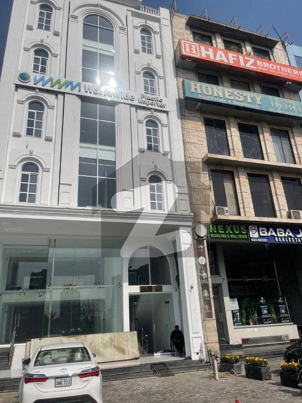 ڈی ایچ اے فیز 6 ڈیفنس (ڈی ایچ اے),لاہور میں 4 مرلہ Studio عمارت 6.0 لاکھ میں کرایہ پر دستیاب ہے۔ ڈی ایچ اے فیز 6 ڈیفنس (ڈی ایچ اے),لاہور میں 4 مرلہ Studio عمارت 6.0 لاکھ میں کرایہ پر دستیاب ہے۔