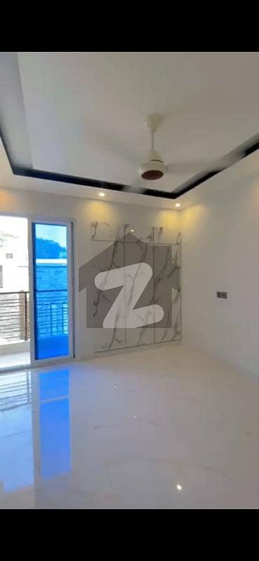 Flat Available For Sale In Sharfabad Karachi