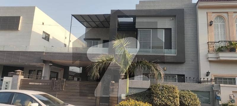 ایڈن سٹی ایڈن,لاہور میں 4 کمروں کا 10 مرلہ مکان 1.4 لاکھ میں کرایہ پر دستیاب ہے۔ ایڈن سٹی ایڈن,لاہور میں 4 کمروں کا 10 مرلہ مکان 1.4 لاکھ میں کرایہ پر دستیاب ہے۔