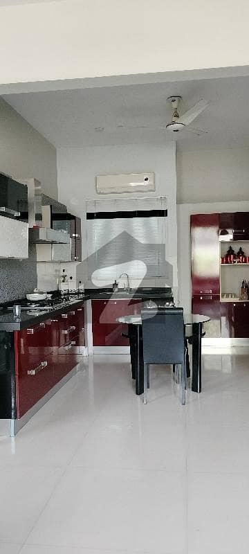 500 YARD HOUSE AVAILABLE FOR SALE 500 YARD HOUSE AVAILABLE FOR SALE