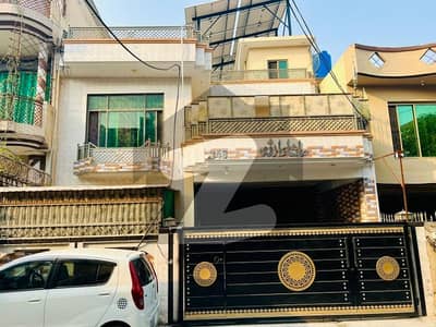 ائیرپورٹ ہاؤسنگ سوسائٹی - سیکٹر 3 ائیرپورٹ ہاؤسنگ سوسائٹی,راولپنڈی میں 5 کمروں کا 8 مرلہ مکان 3.25 کروڑ میں برائے فروخت۔ ائیرپورٹ ہاؤسنگ سوسائٹی - سیکٹر 3 ائیرپورٹ ہاؤسنگ سوسائٹی,راولپنڈی میں 5 کمروں کا 8 مرلہ مکان 3.25 کروڑ میں برائے فروخت۔