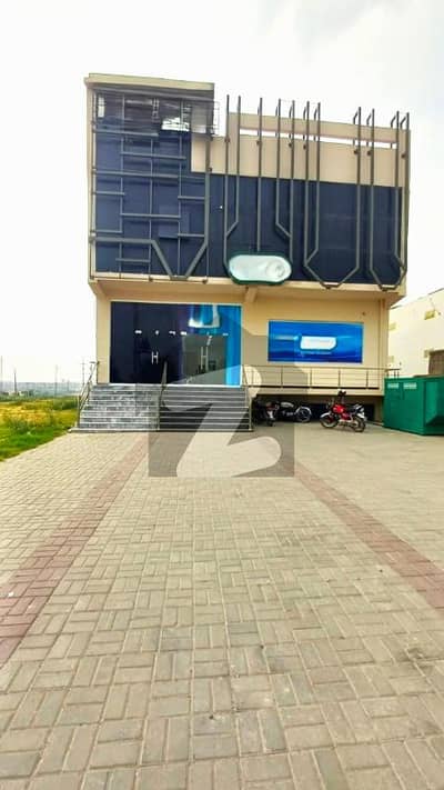 آئی ۔ 11 اسلام آباد میں 19 مرلہ دکان 6.3 لاکھ میں کرایہ پر دستیاب ہے۔