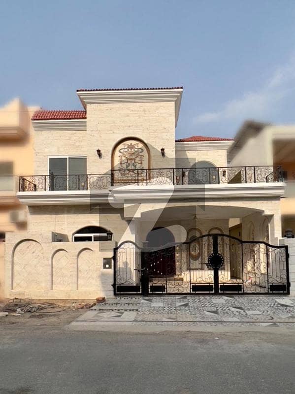 House is available for Sale House is available for Sale