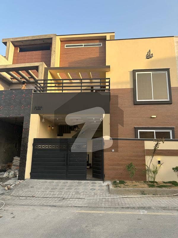 Prime Location! 5 Marla House for Sale Prime Location! 5 Marla House for Sale
