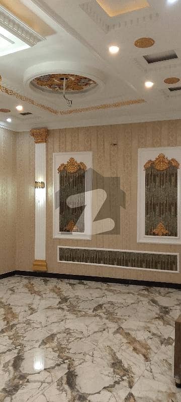 10.5 Marla Triple Story Brand New In Samnabad Lahore