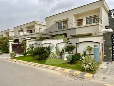 فالکن کمپلیکس نیوملیر ملیر,کراچی میں 4 کمروں کا 14 مرلہ مکان 1.6 لاکھ میں کرایہ پر دستیاب ہے۔ فالکن کمپلیکس نیوملیر ملیر,کراچی میں 4 کمروں کا 14 مرلہ مکان 1.6 لاکھ میں کرایہ پر دستیاب ہے۔