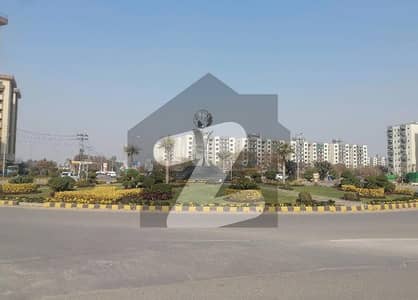 Find Your Ideal Flat In Lahore Under Rs. 27500000