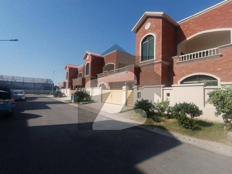 10 Marla House Ideally Situated In Askari 3 10 Marla House Ideally Situated In Askari 3